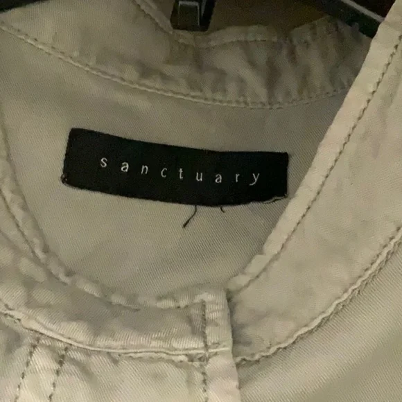 SANCTUARY long sleeve safari jacket with front pockets. Size M - Picture 6 of 8